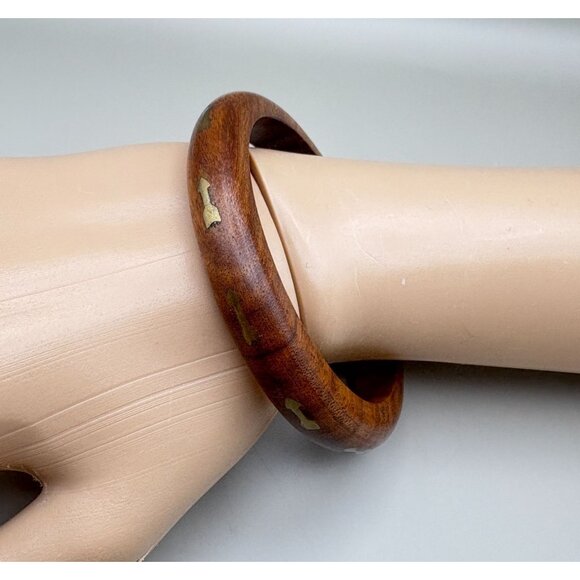 Vintage Wooden Bangle Bracelet with Gold Tone Arror Inlay Design Boho Retro - Picture 7 of 7